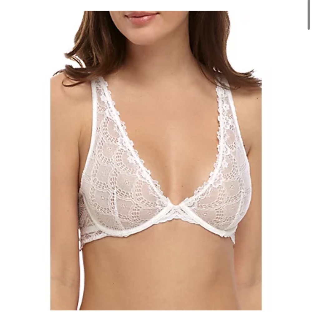 Free People Lace Plunge Bra in‎ Ivory